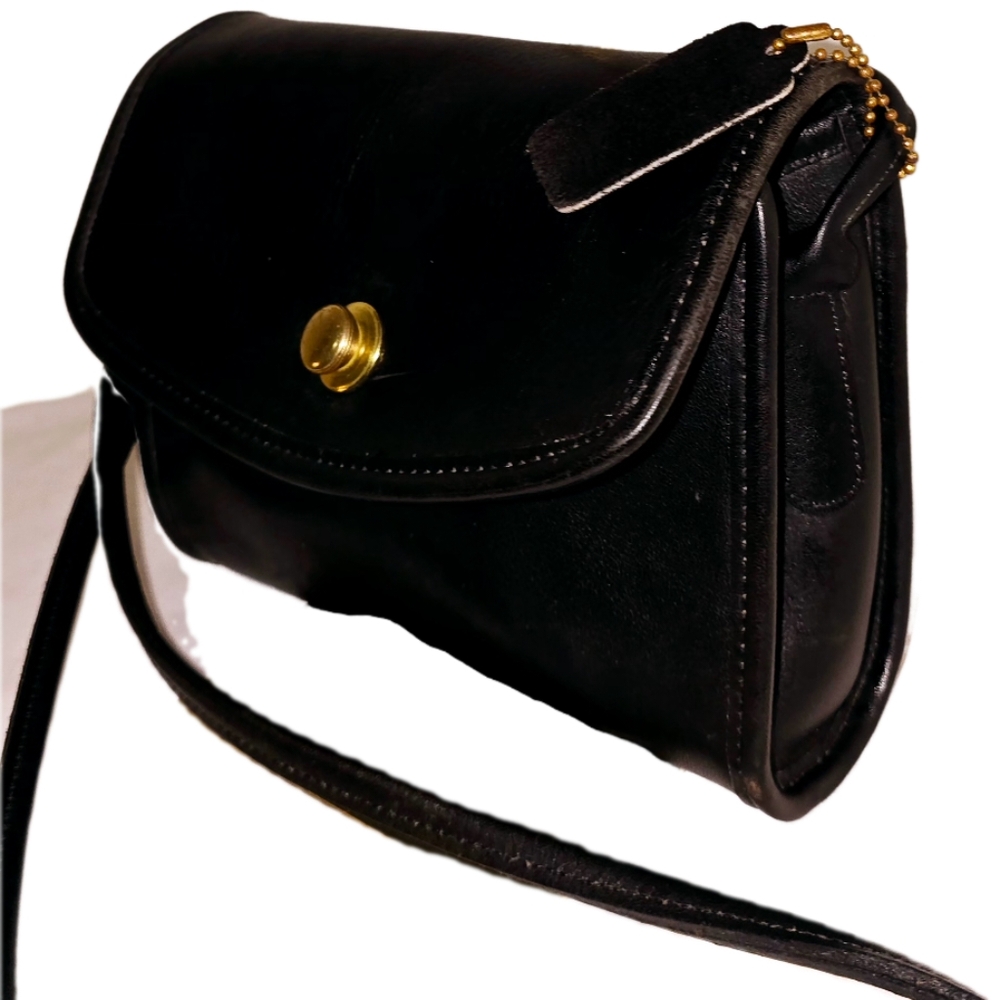 Coach Vintage Chrystie Elegant Black Crossbody Bag